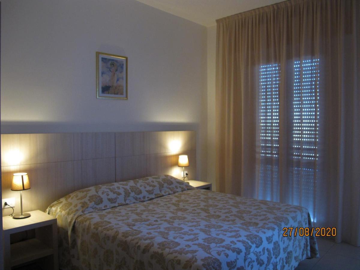 Santa Barbara Hotel & Apartments Bellaria-Igea Marina Extérieur photo