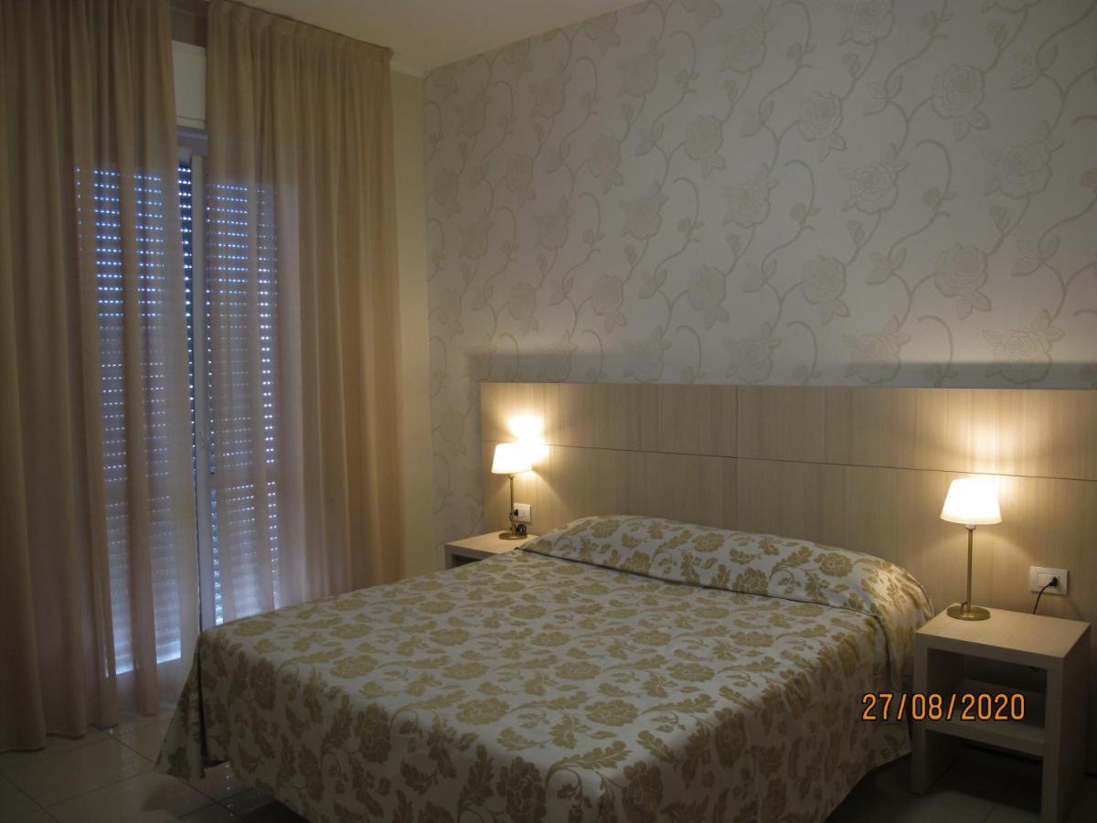 Santa Barbara Hotel & Apartments Bellaria-Igea Marina Extérieur photo