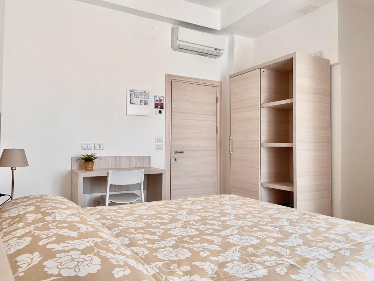 Santa Barbara Hotel & Apartments Bellaria-Igea Marina Extérieur photo