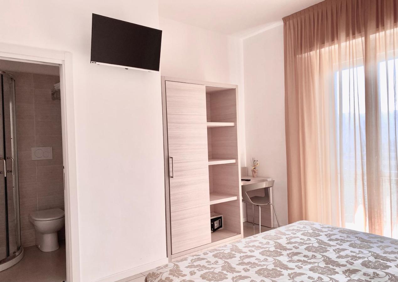 Santa Barbara Hotel & Apartments Bellaria-Igea Marina Extérieur photo