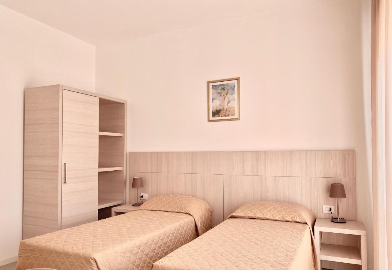 Santa Barbara Hotel & Apartments Bellaria-Igea Marina Extérieur photo